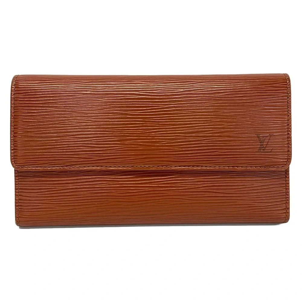 Louis Vuitton Porte Tresor International Epi Long Wallet M63383